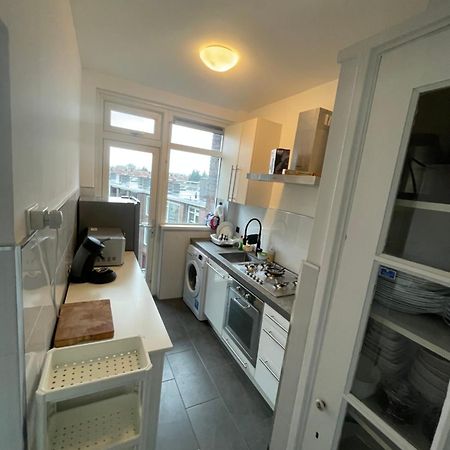 Sunny And Spacious Apartment Rotterdam Bagian luar foto