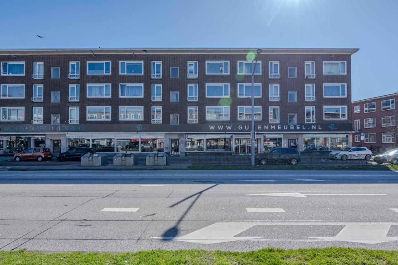 Sunny And Spacious Apartment Rotterdam Bagian luar foto