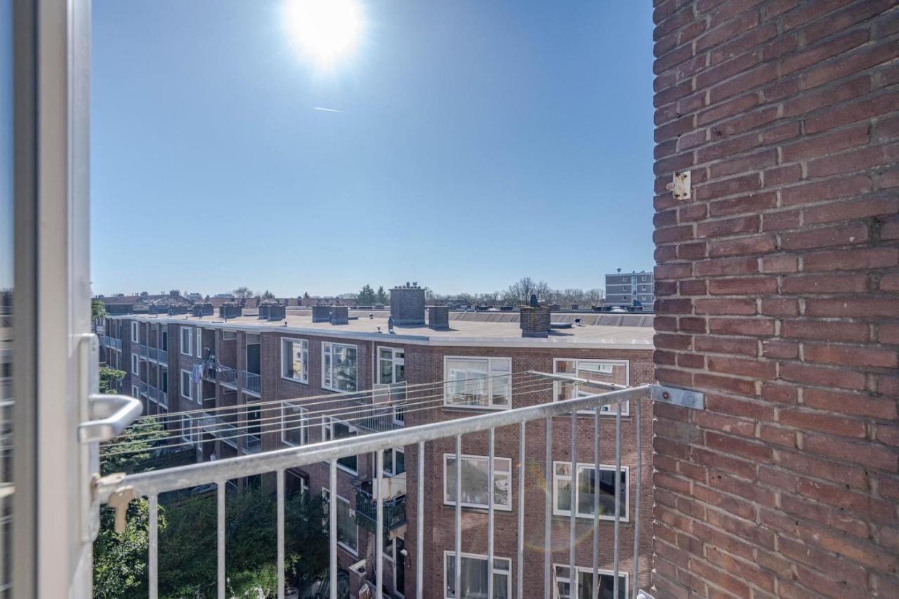 Sunny And Spacious Apartment Rotterdam Bagian luar foto