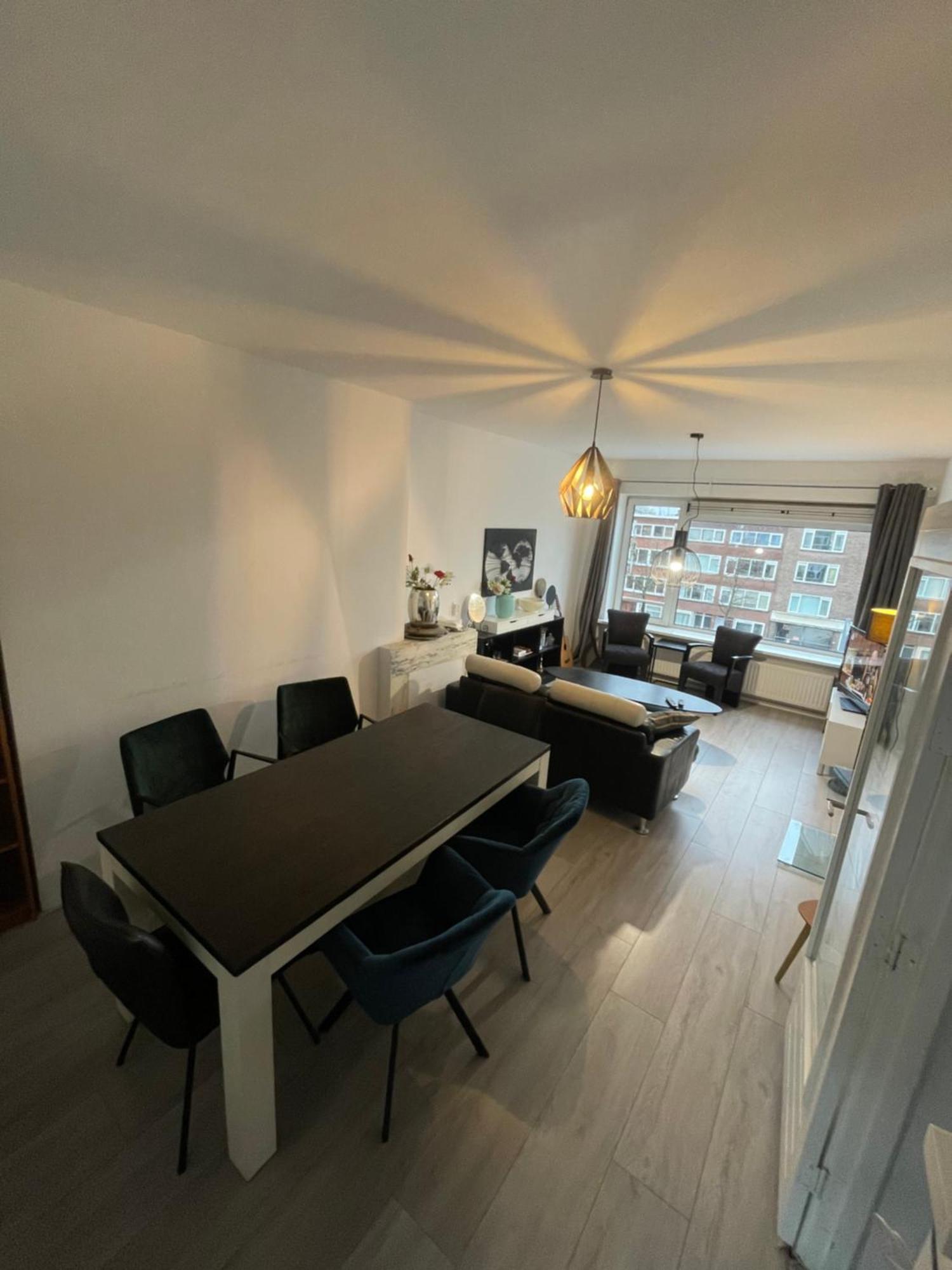 Sunny And Spacious Apartment Rotterdam Bagian luar foto