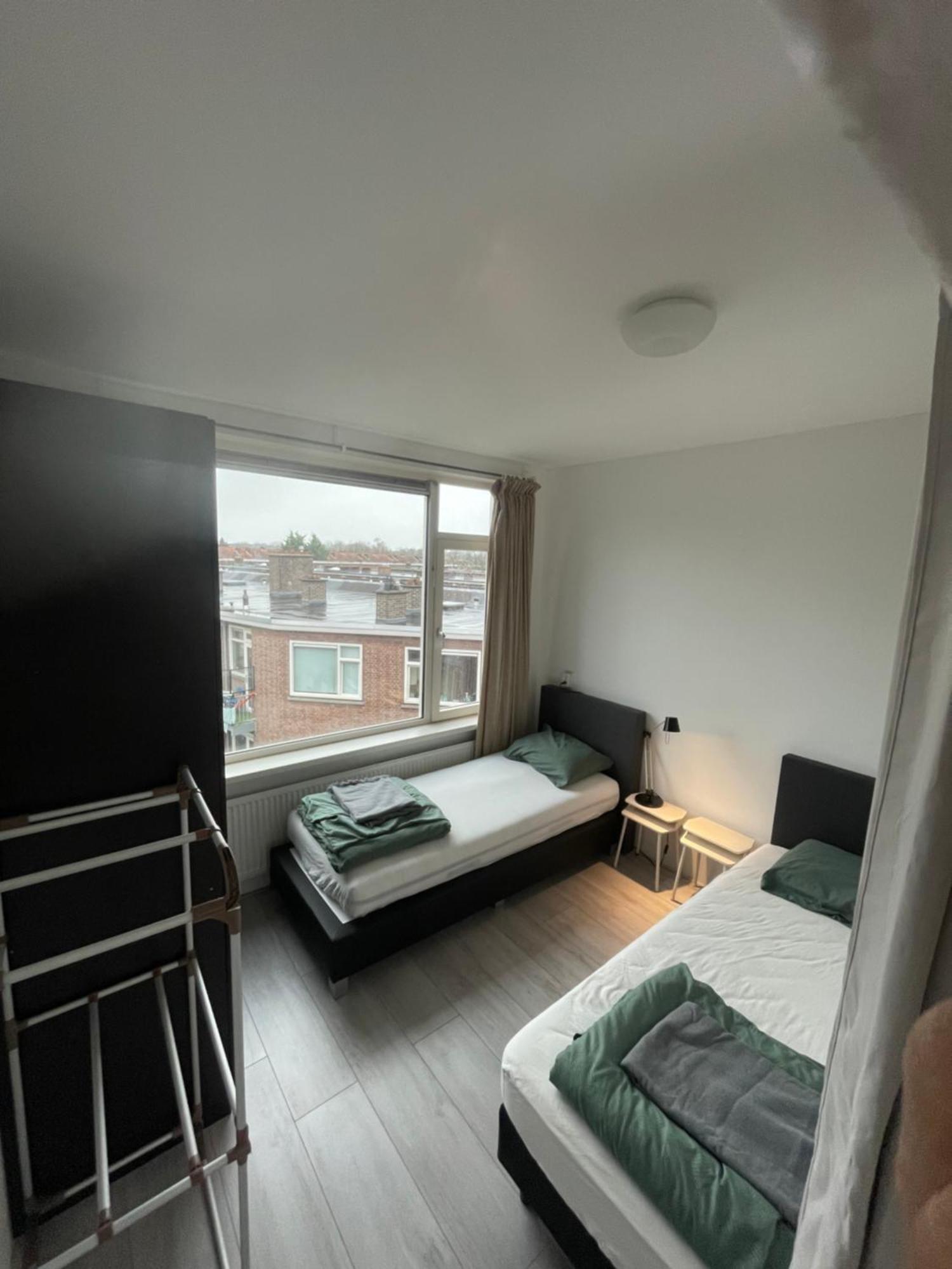 Sunny And Spacious Apartment Rotterdam Bagian luar foto